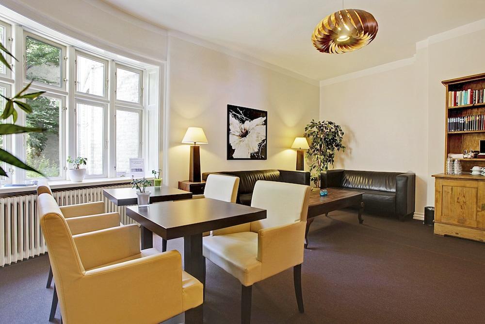 Hotel Sct. Thomas Copenhagen Exterior photo
